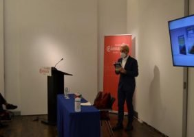 Presentación Curro Cañete Cámara de comercio